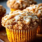 Pumpkin Crumb Cake Muffins
